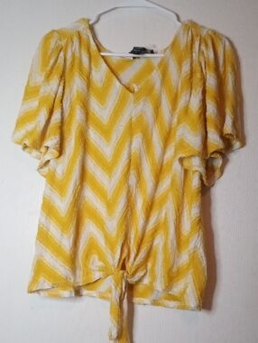 Olivers Yellow and White Chevron Tie-Front Blouse
